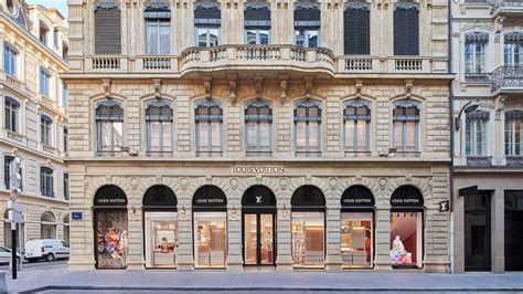 avis sur louis vuitton lyon|Avis sur Louis Vuitton Lyon, 94 Rue du Président Édouard Herriot.